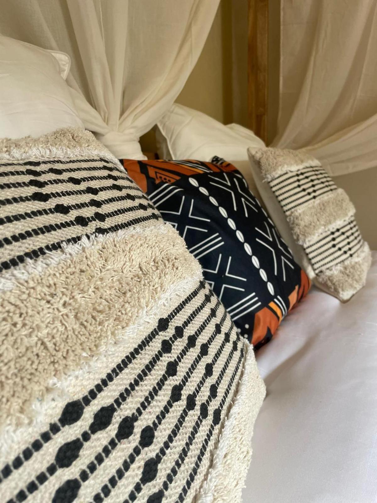 Serengeti Safari Room Sigean Ngoại thất bức ảnh