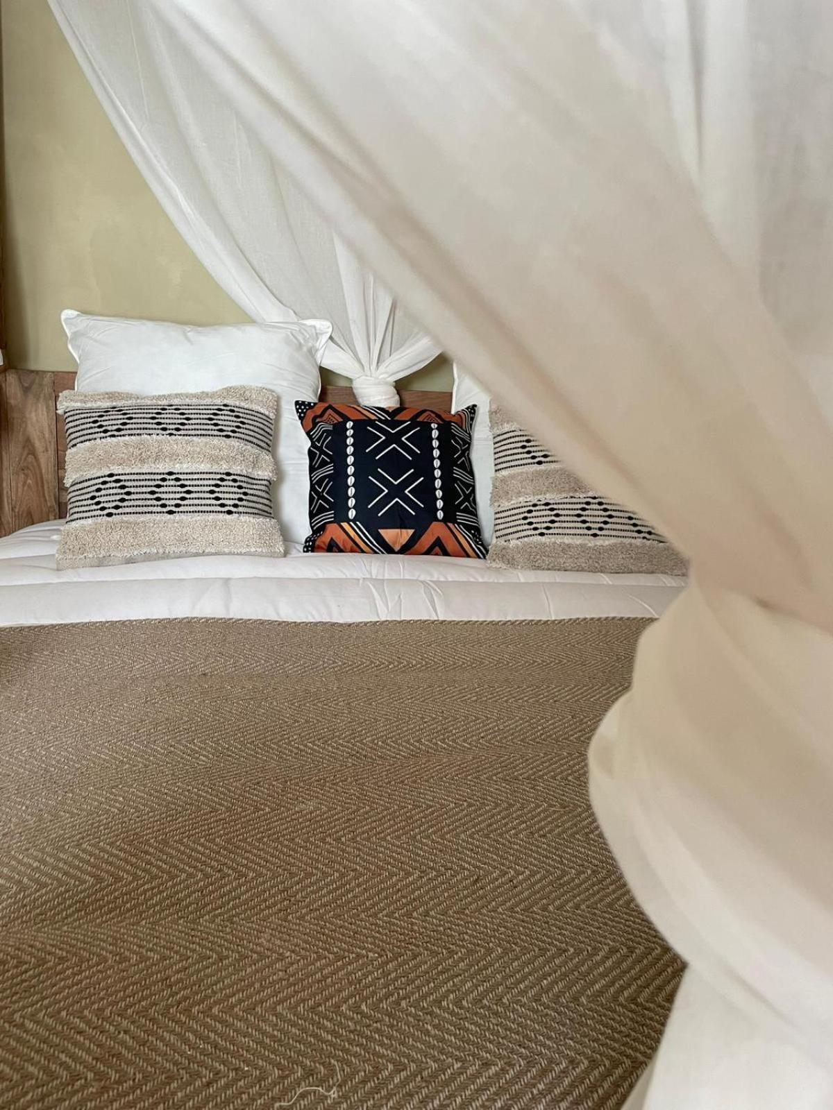 Serengeti Safari Room Sigean Ngoại thất bức ảnh