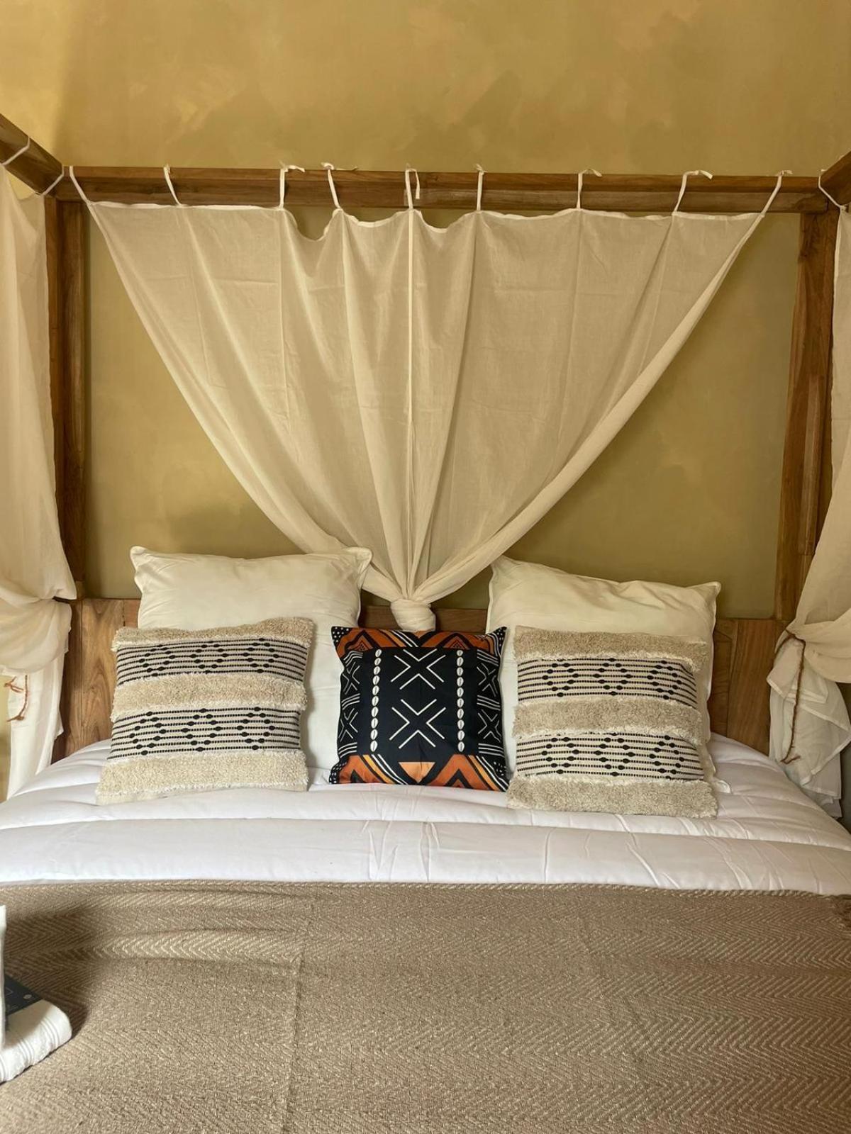 Serengeti Safari Room Sigean Ngoại thất bức ảnh